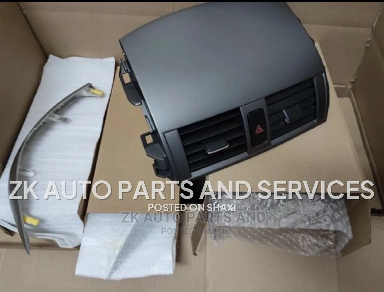 Toyota Corolla AC vent photo 3