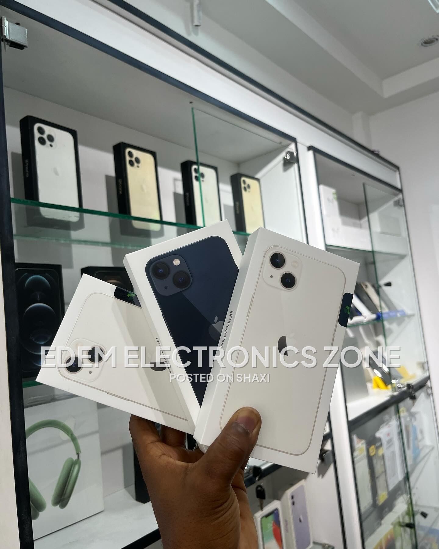 iPhone 13 128gb photo 1