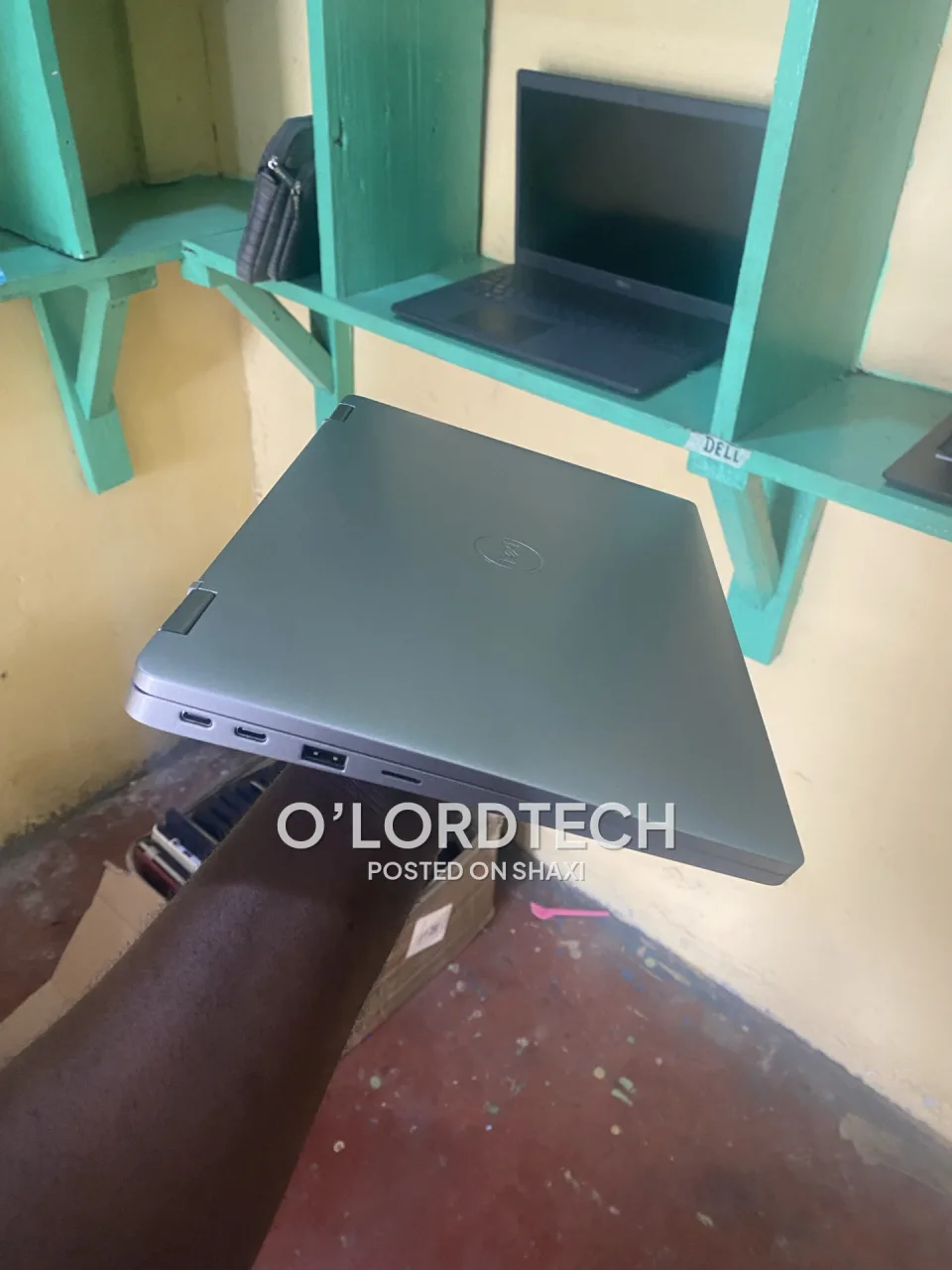 Dell Latitude 5530 i7 12th Generation photo 2