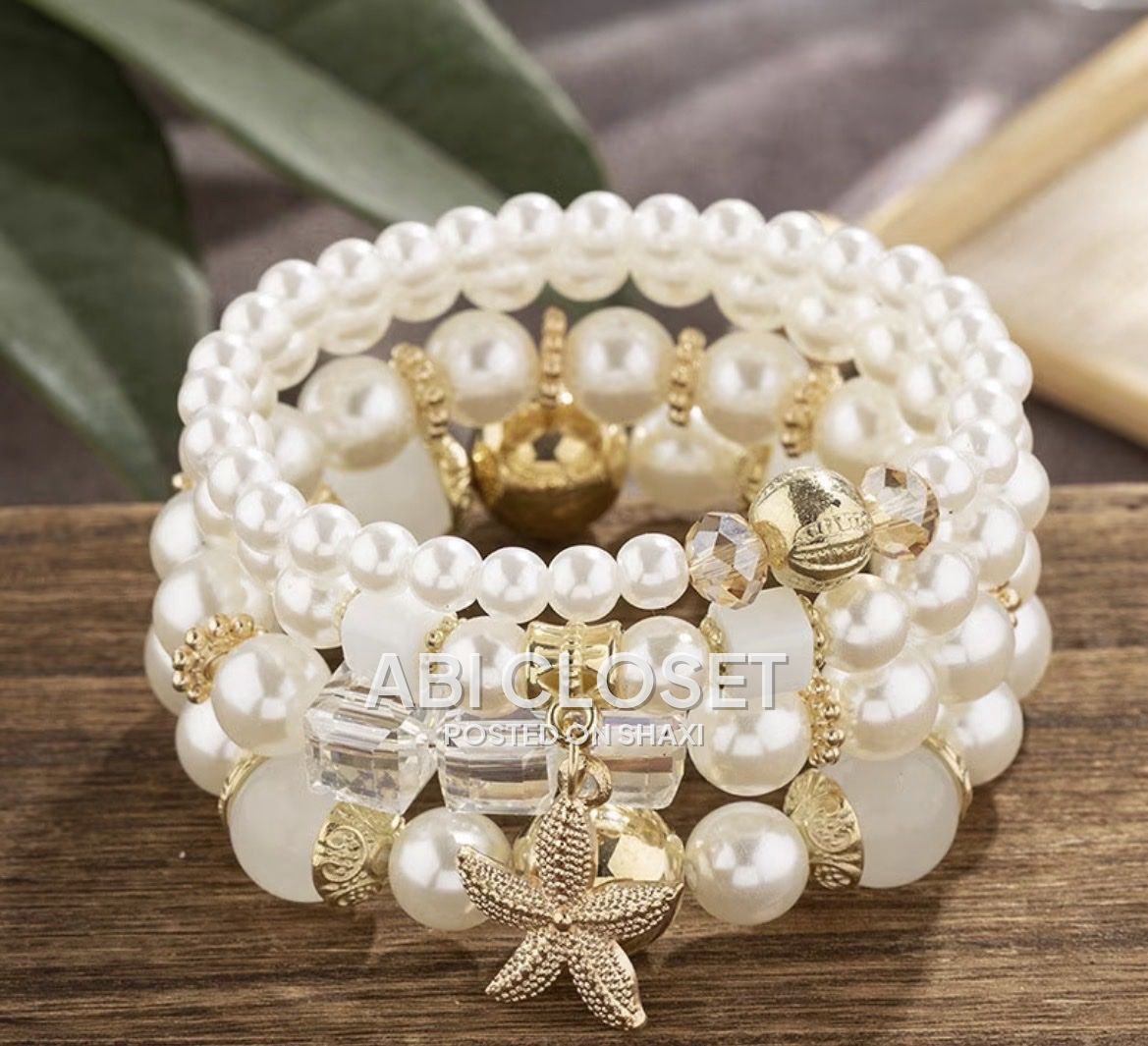 Charms bracelet photo 1