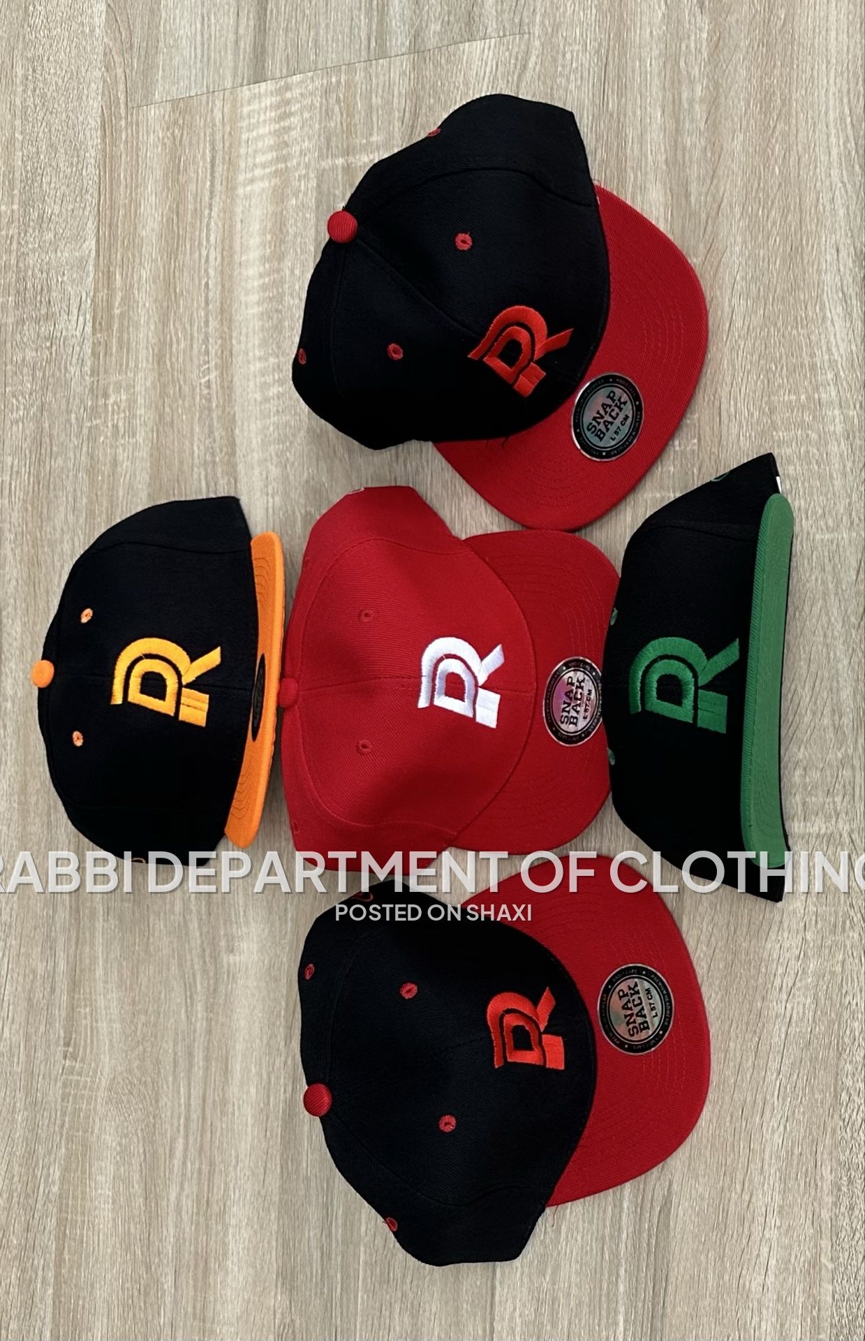 SNAPBACK Caps photo 3