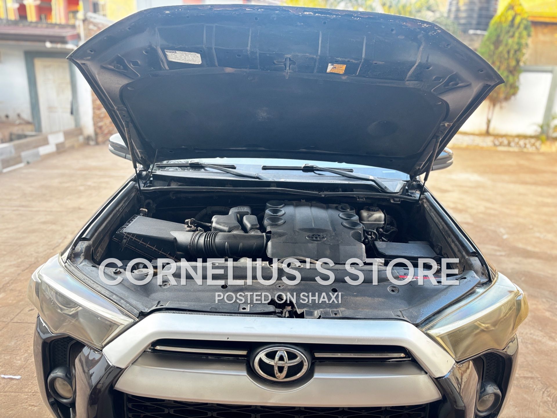2016 Toyota 4 runner photo 9
