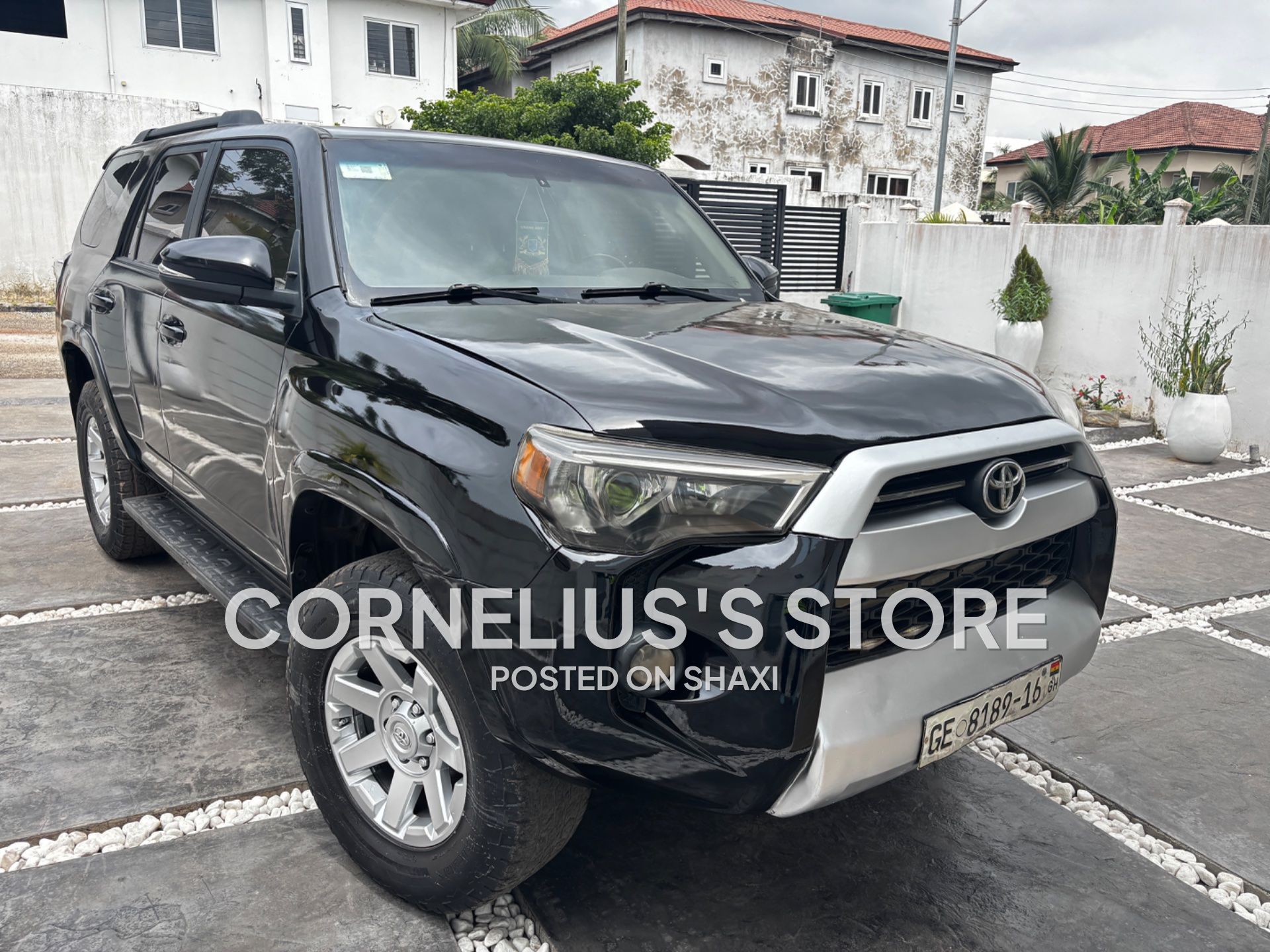 2016 Toyota 4 runner photo 8