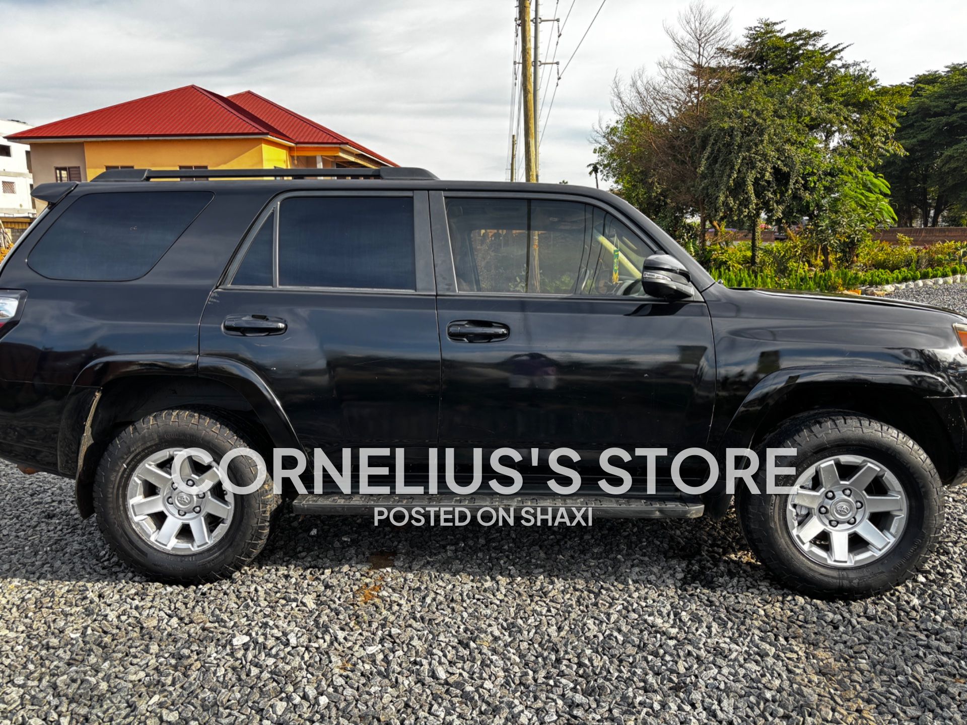 2016 Toyota 4 runner photo 5