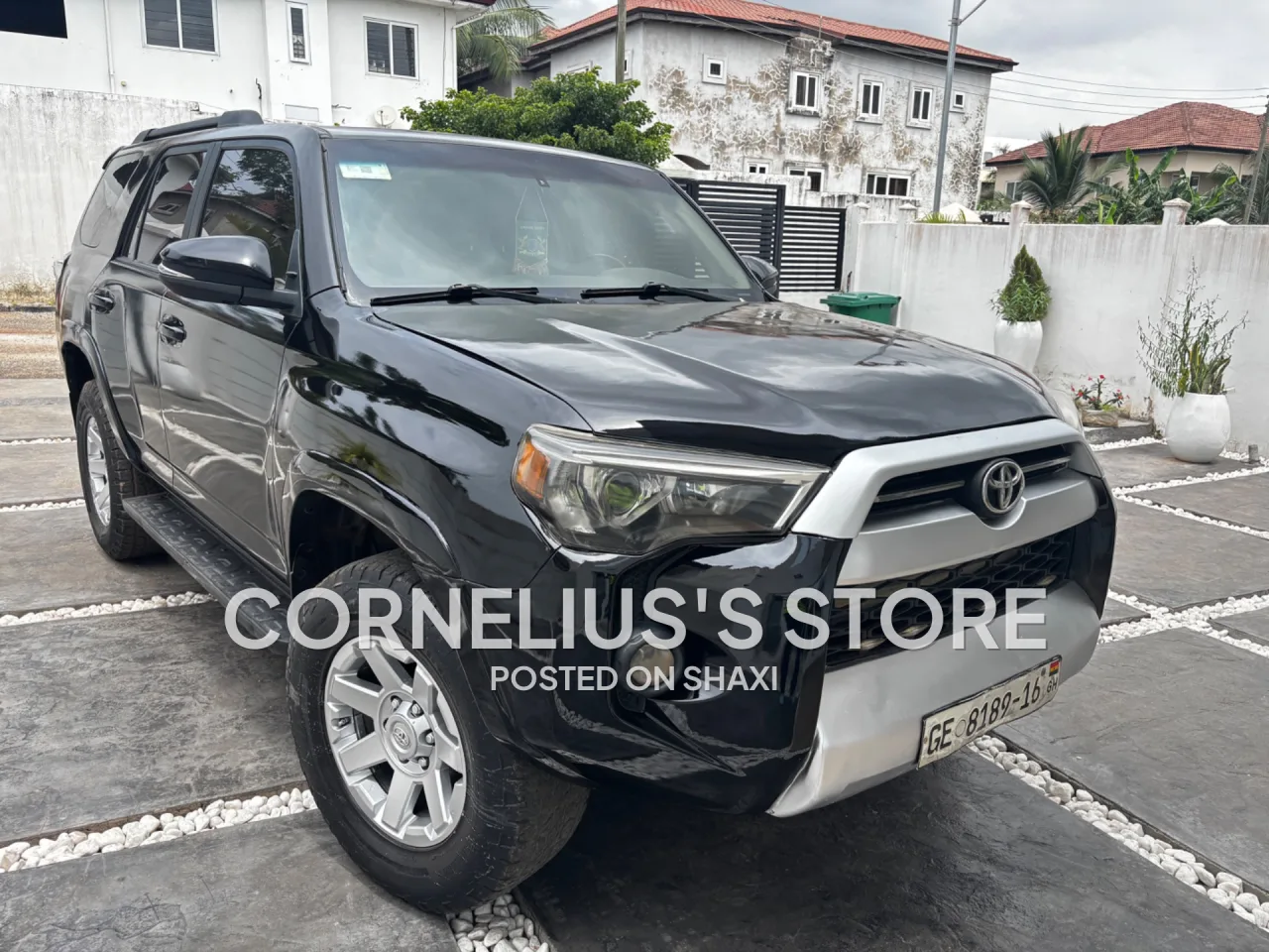 2016 Toyota 4 runner photo 8