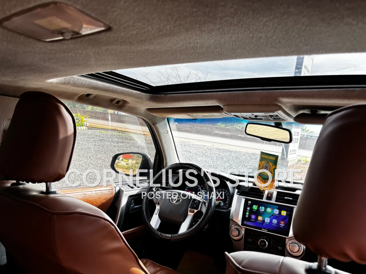 2016 Toyota 4 runner photo 4