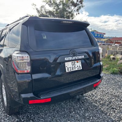 2016 Toyota 4 runner