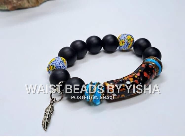Bracelets photo 7
