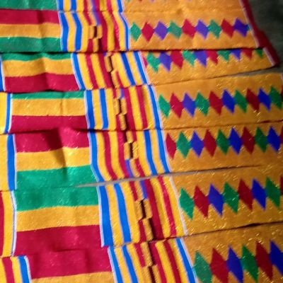 Evans Zometi kente hub