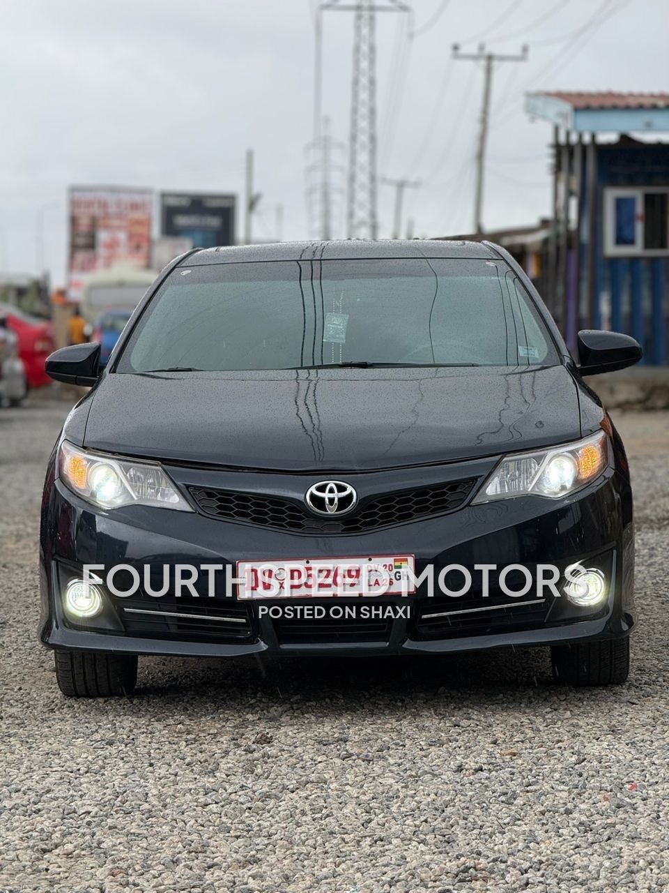2014 Toyota Camry SE photo 1