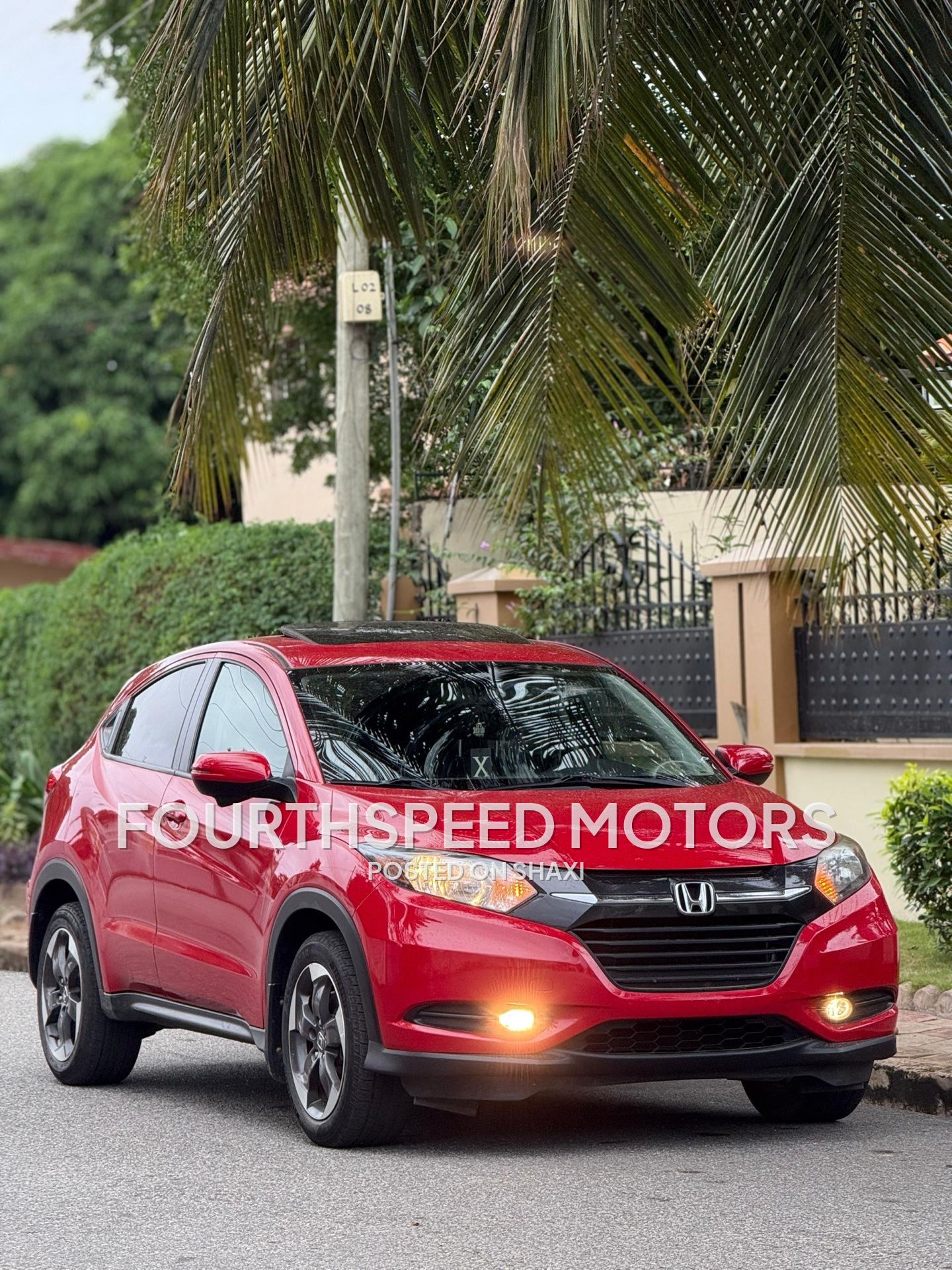 2018 Honda HRV EX photo 1