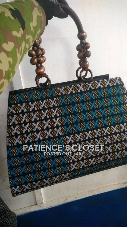 Abena's bag photo 6