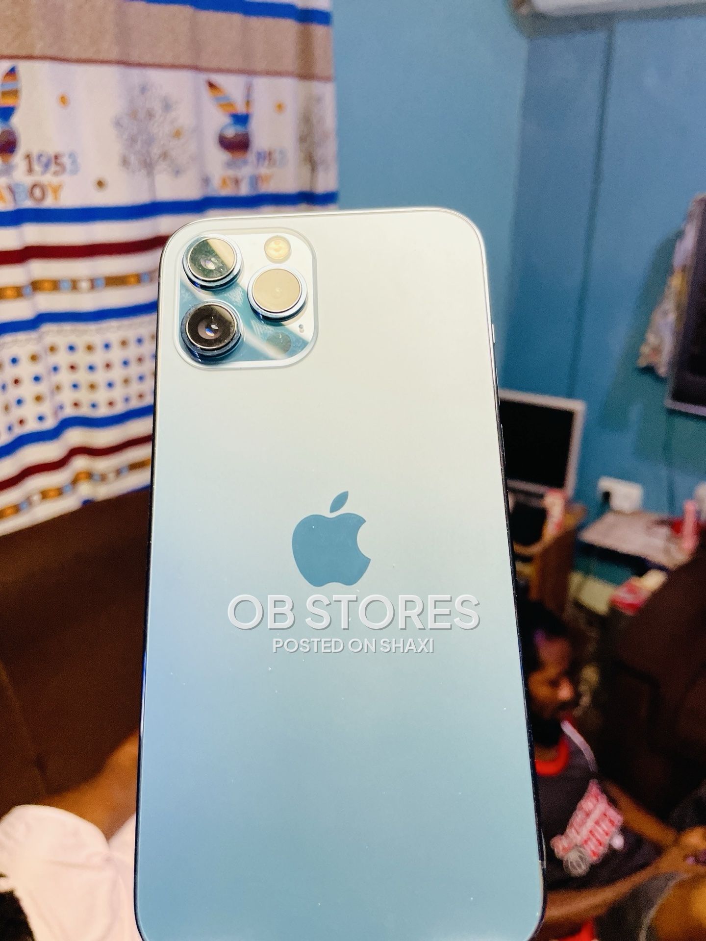 IPHONE 12 Pro Max 256 gig photo 3