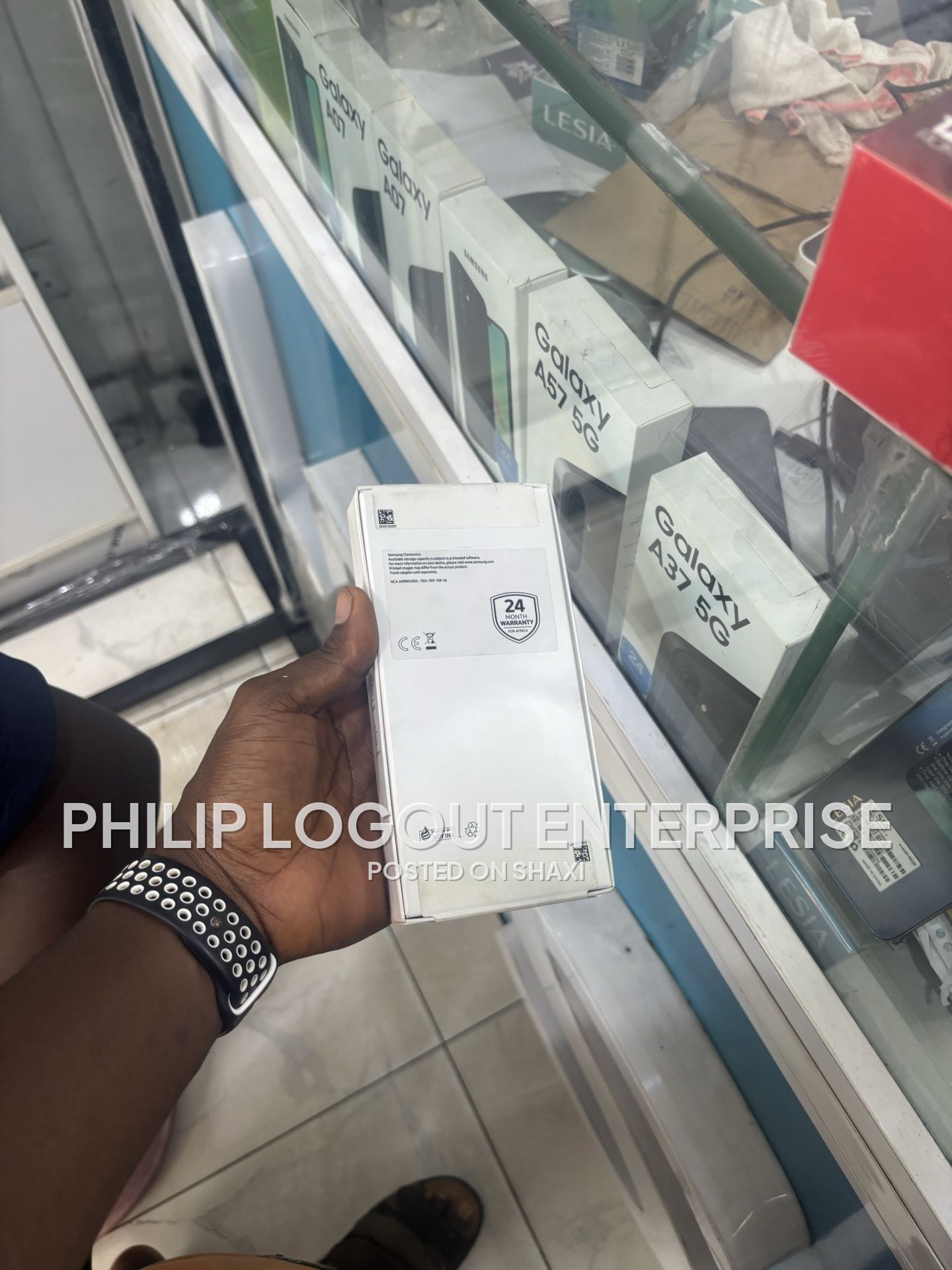 Samsung A17 128gig photo 2