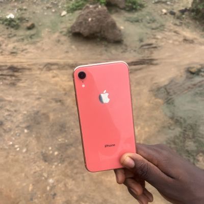 iPhone XR 128 gig