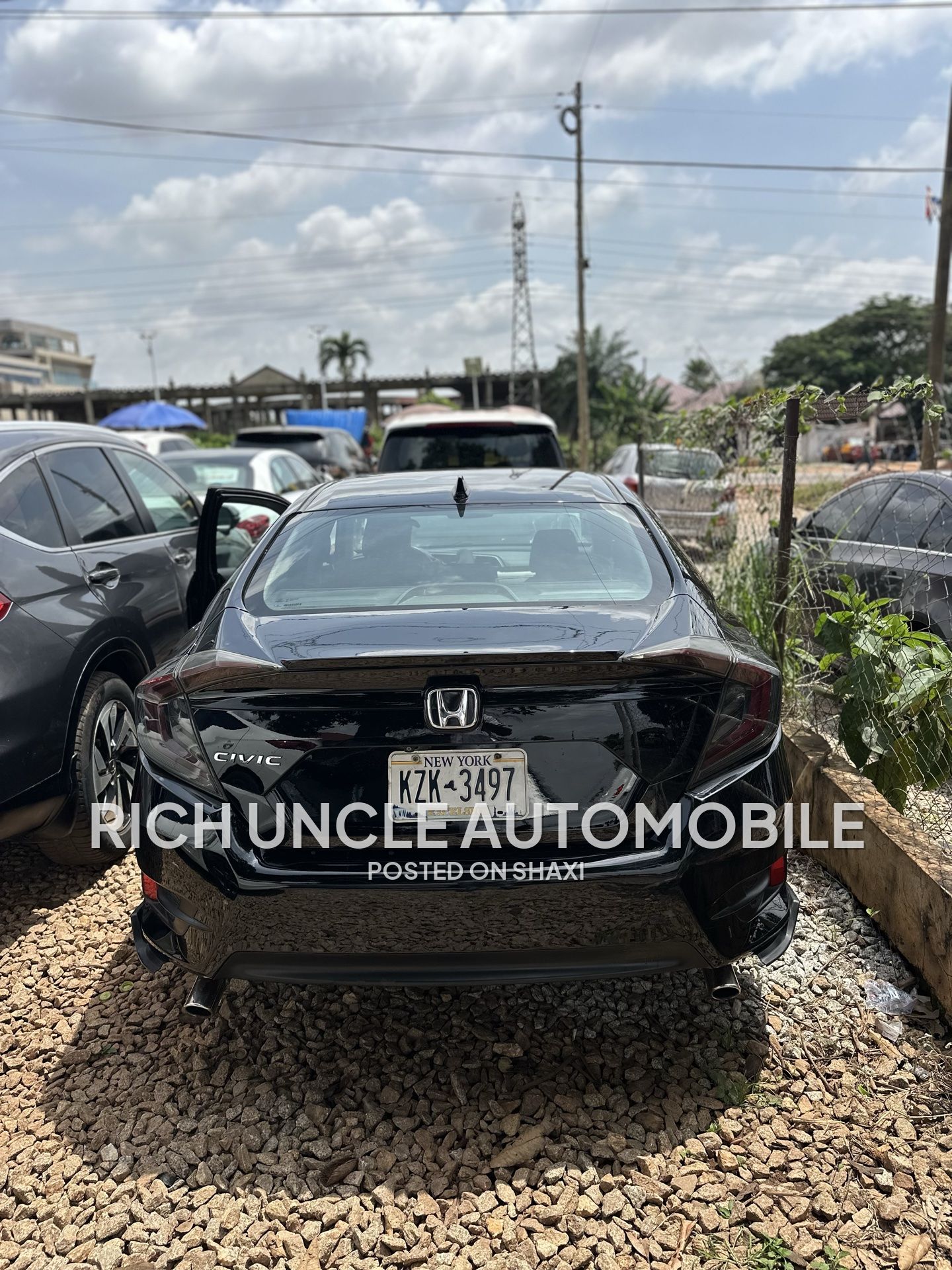 2017 Honda civic photo 6