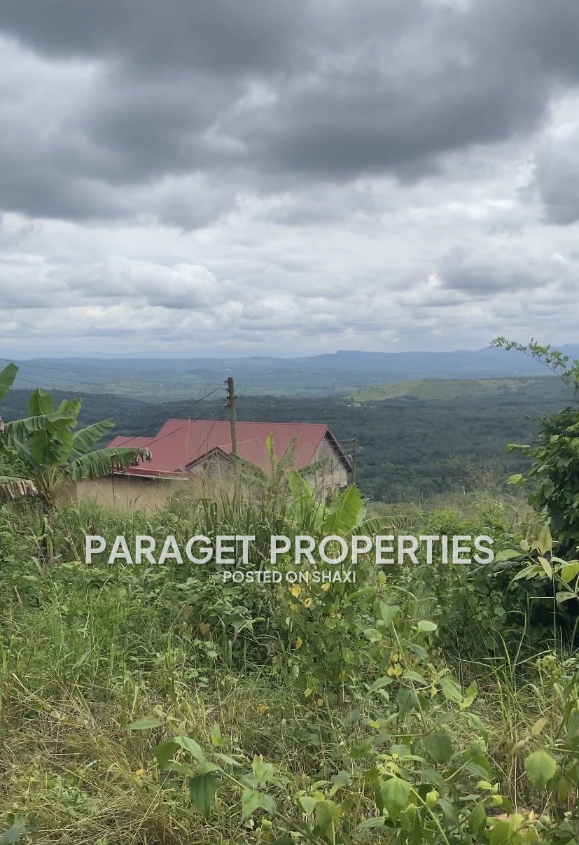10 Acres Mountain top land around Safari Valley Eco Park-Adukrom,Eastern Region photo 3