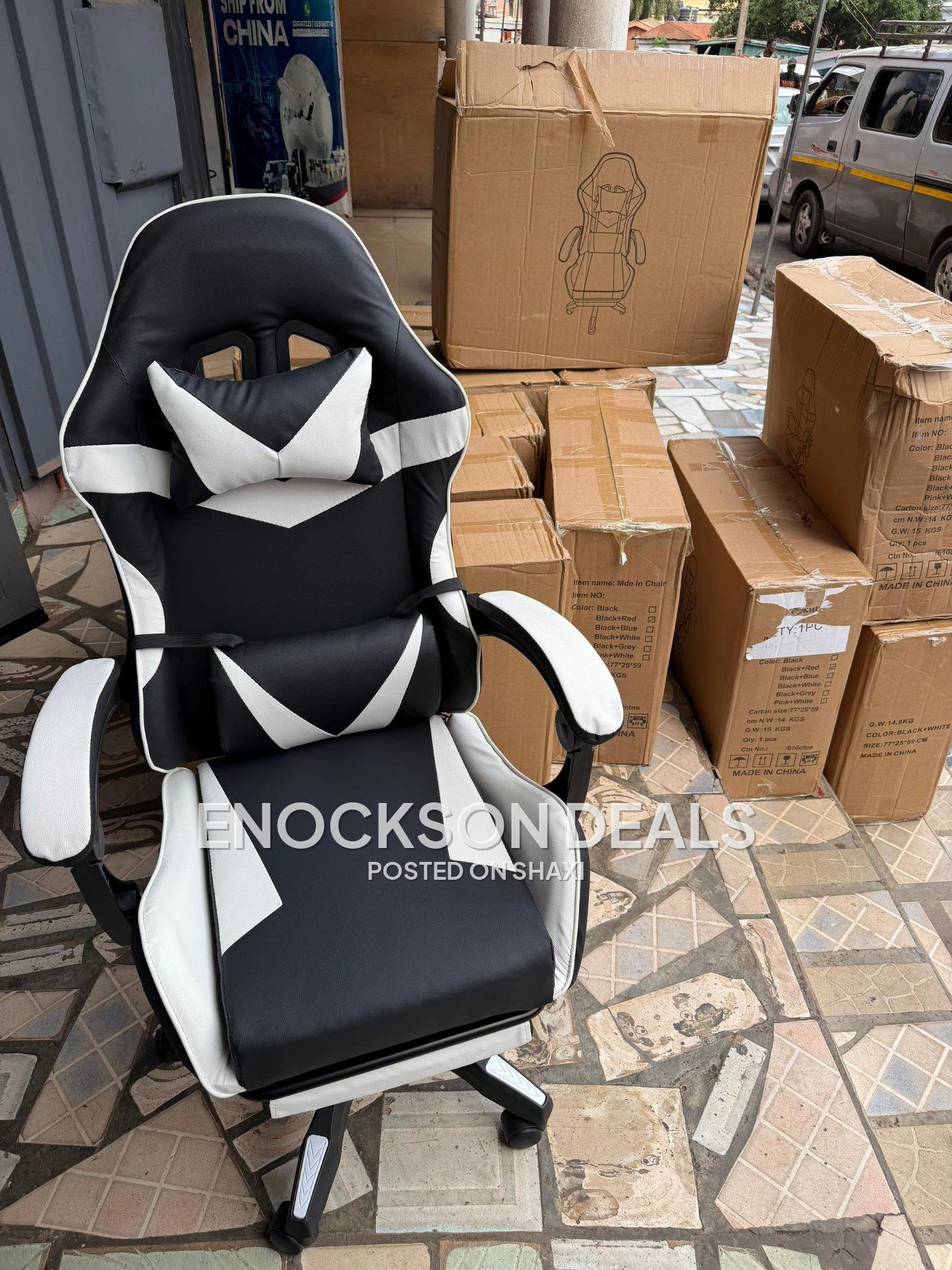 Gaming or office chairs photo 1