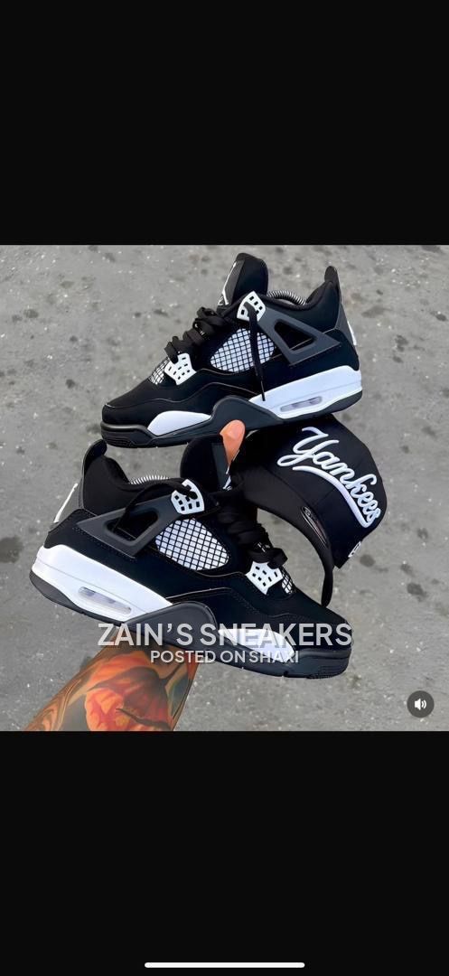 Jordan 4 photo 2