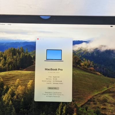 Apple MacBook pro m2 2022 16gb ram 256gb SSD drive