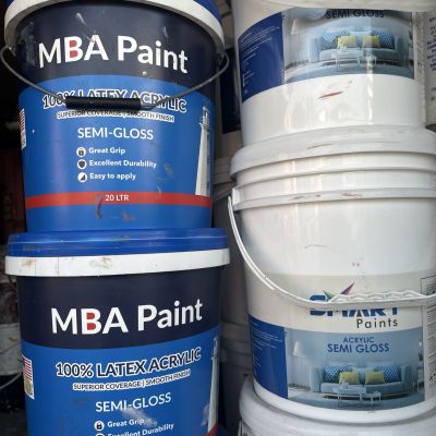 Mba & Smart acrylic paint