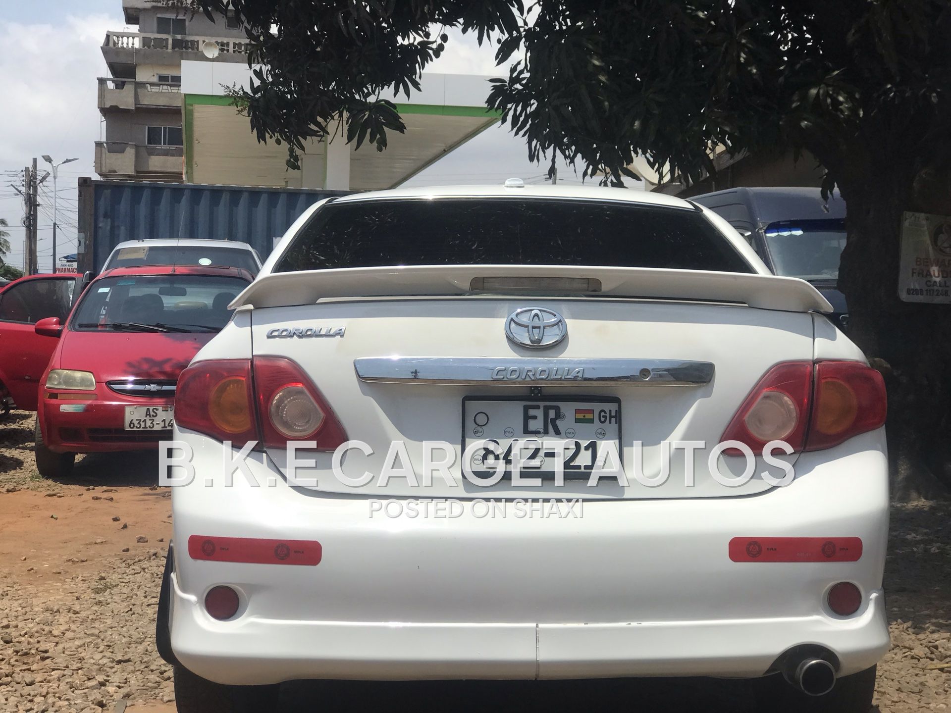2010 Toyota Corolla photo 5