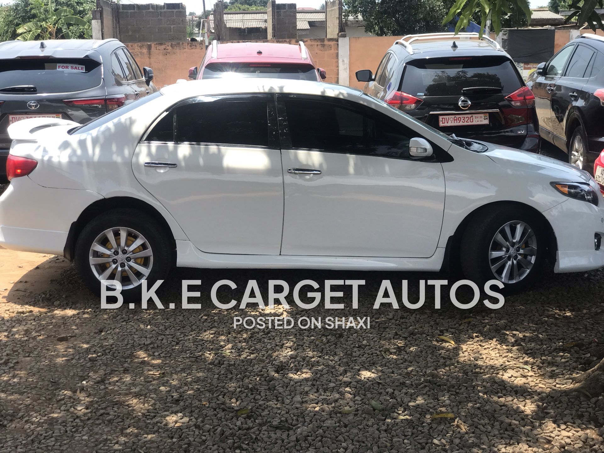 2010 Toyota Corolla photo 4