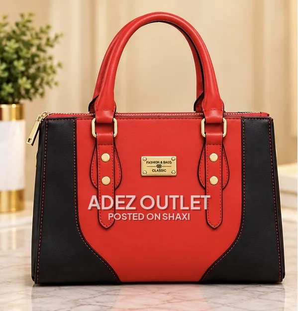 Unique and Distinctive Handbag photo 2