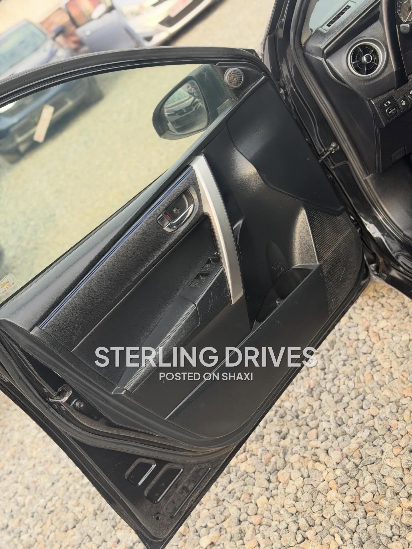 2019 Toyota Corolla Xse photo 4