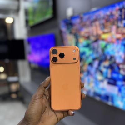 Preowned iPhone 17 Pro Max