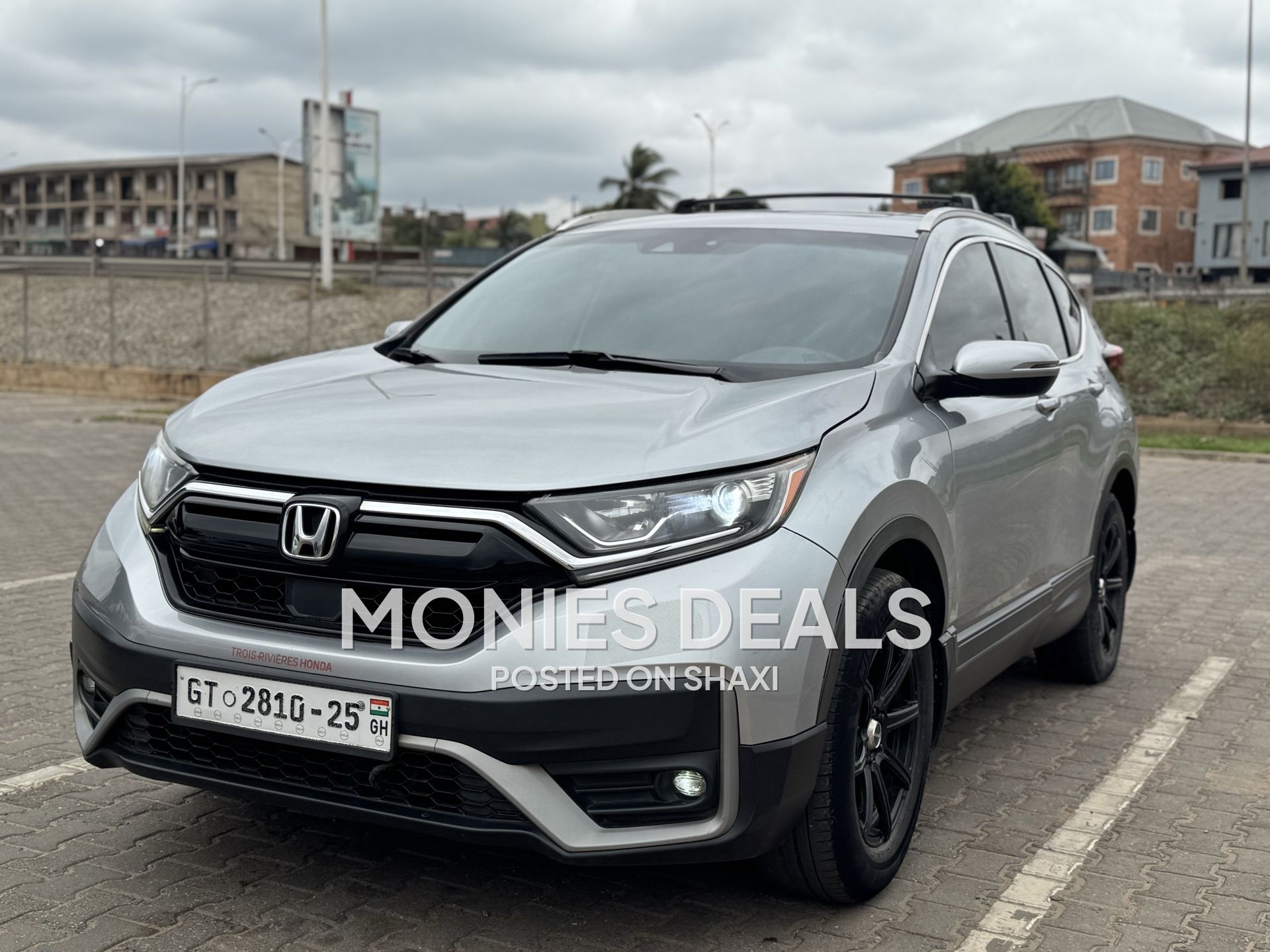 2020 Honda CR-V Sport photo 2