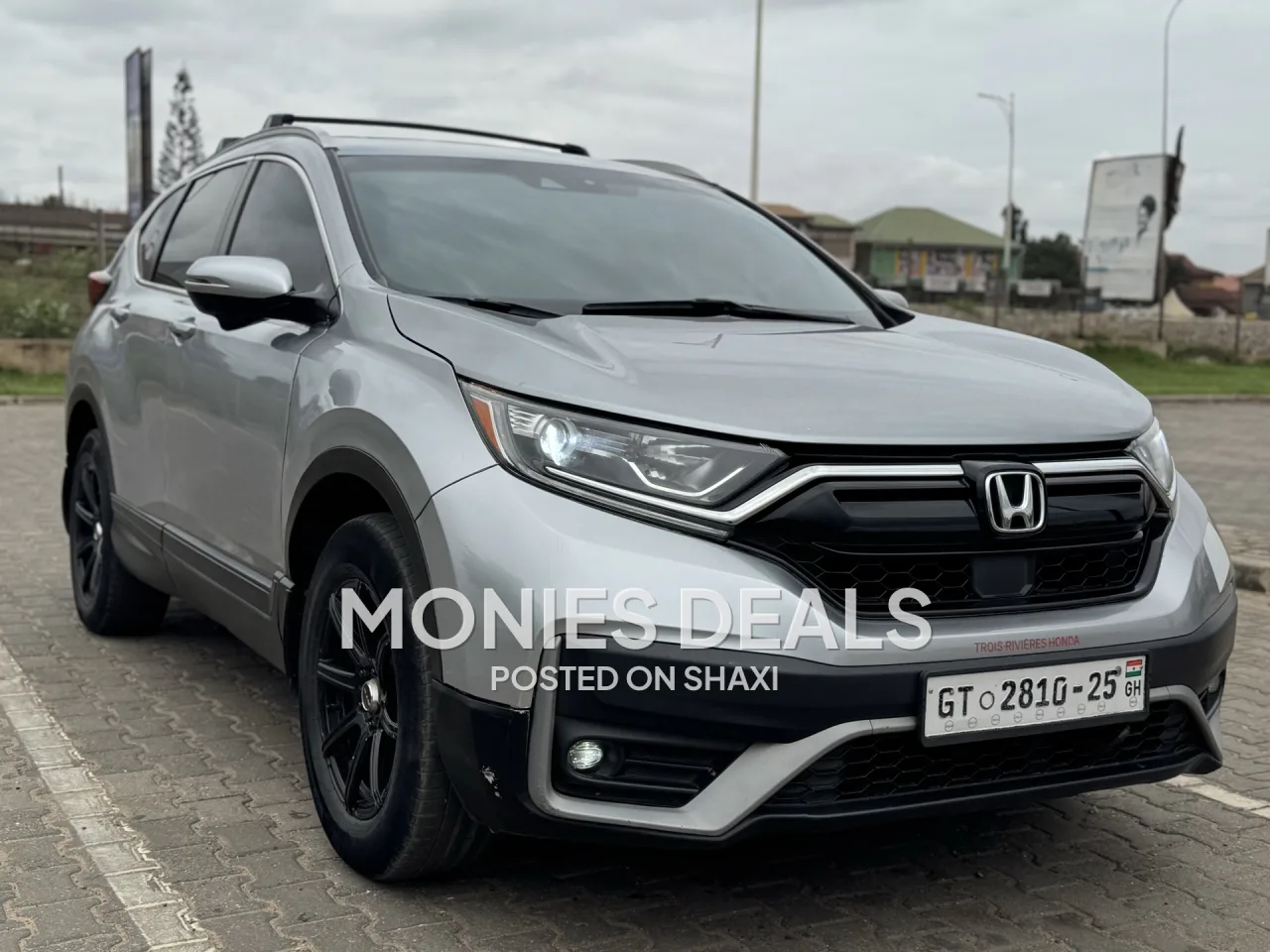 2020 Honda CR-V Sport photo 3