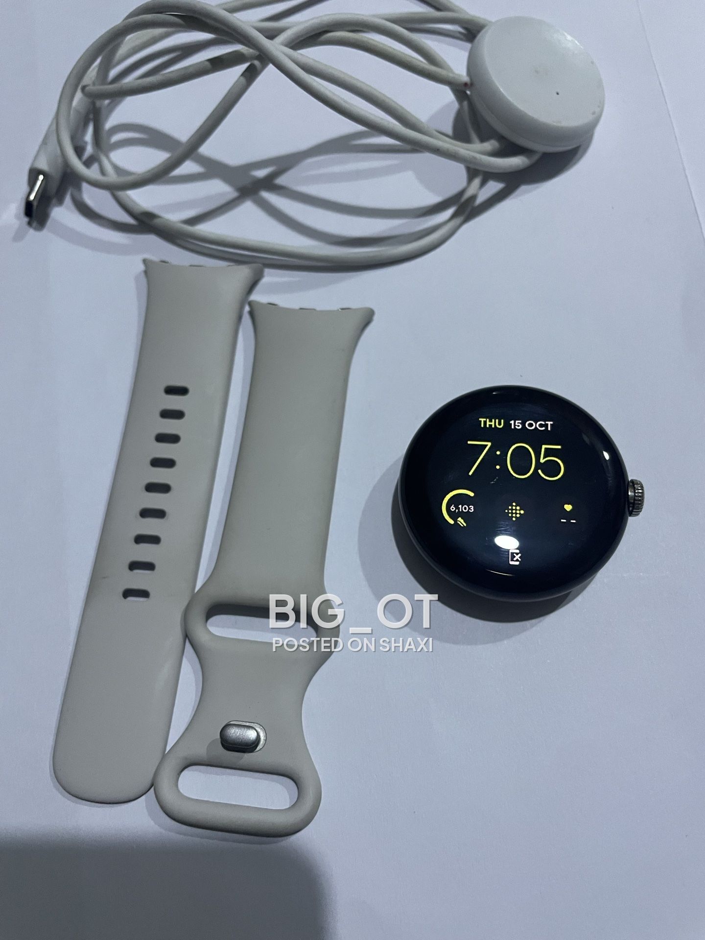 Google pixel watch photo 2