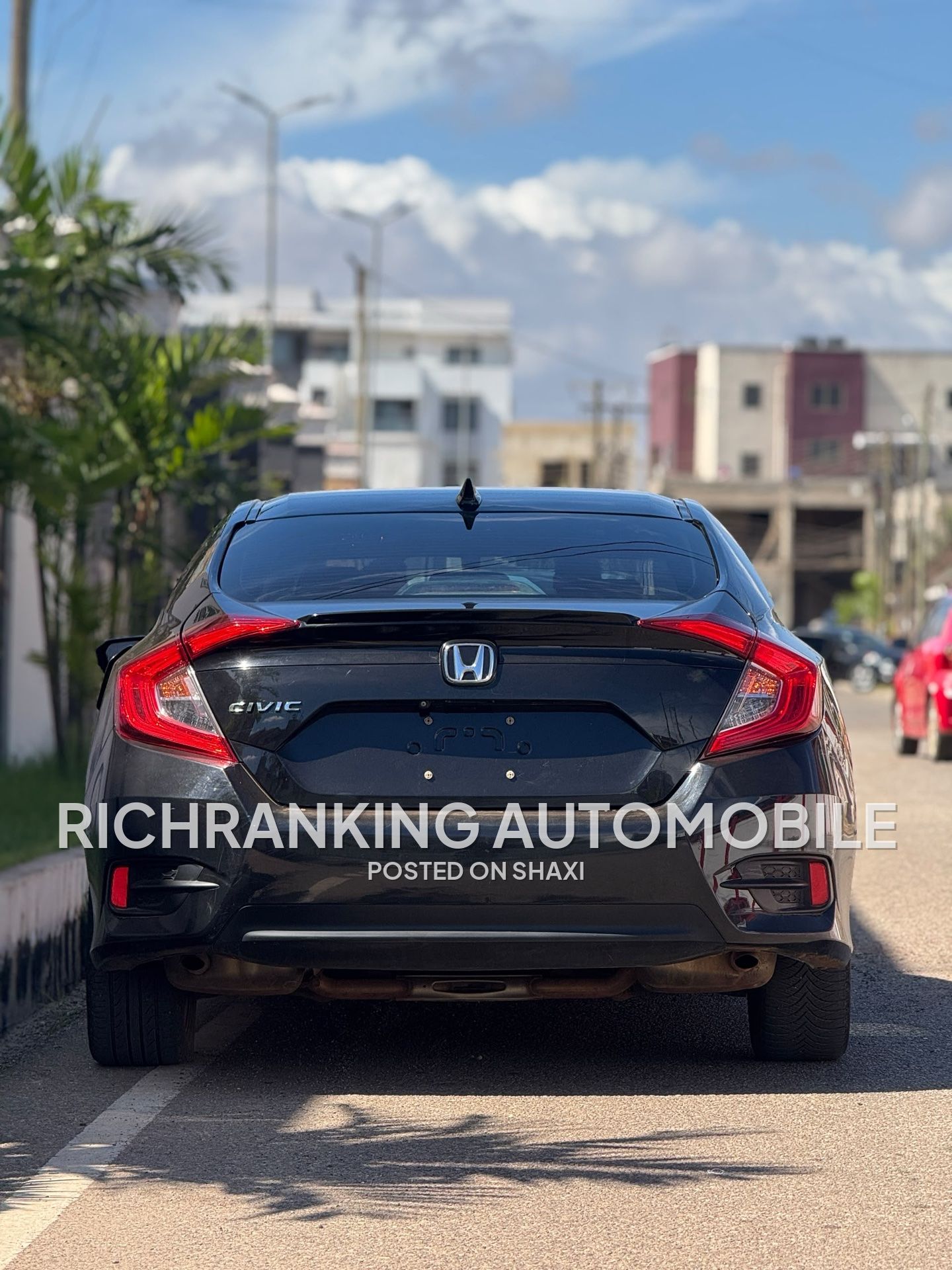 2017 Honda civic photo 2
