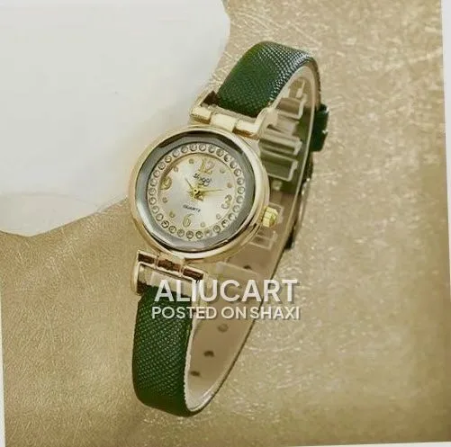 4-Piece Women’s Watch & Jewelry Gift Set – Watch, Necklace, Earrings & Ring photo 2