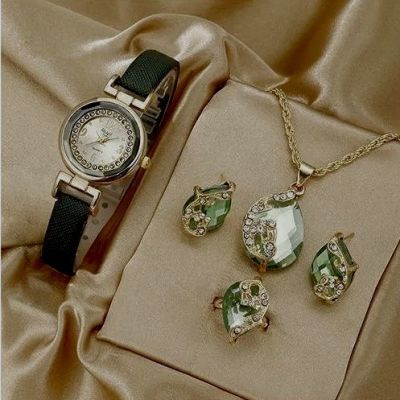 4-Piece Women’s Watch & Jewelry Gift Set – Watch, Necklace, Earrings & Ring