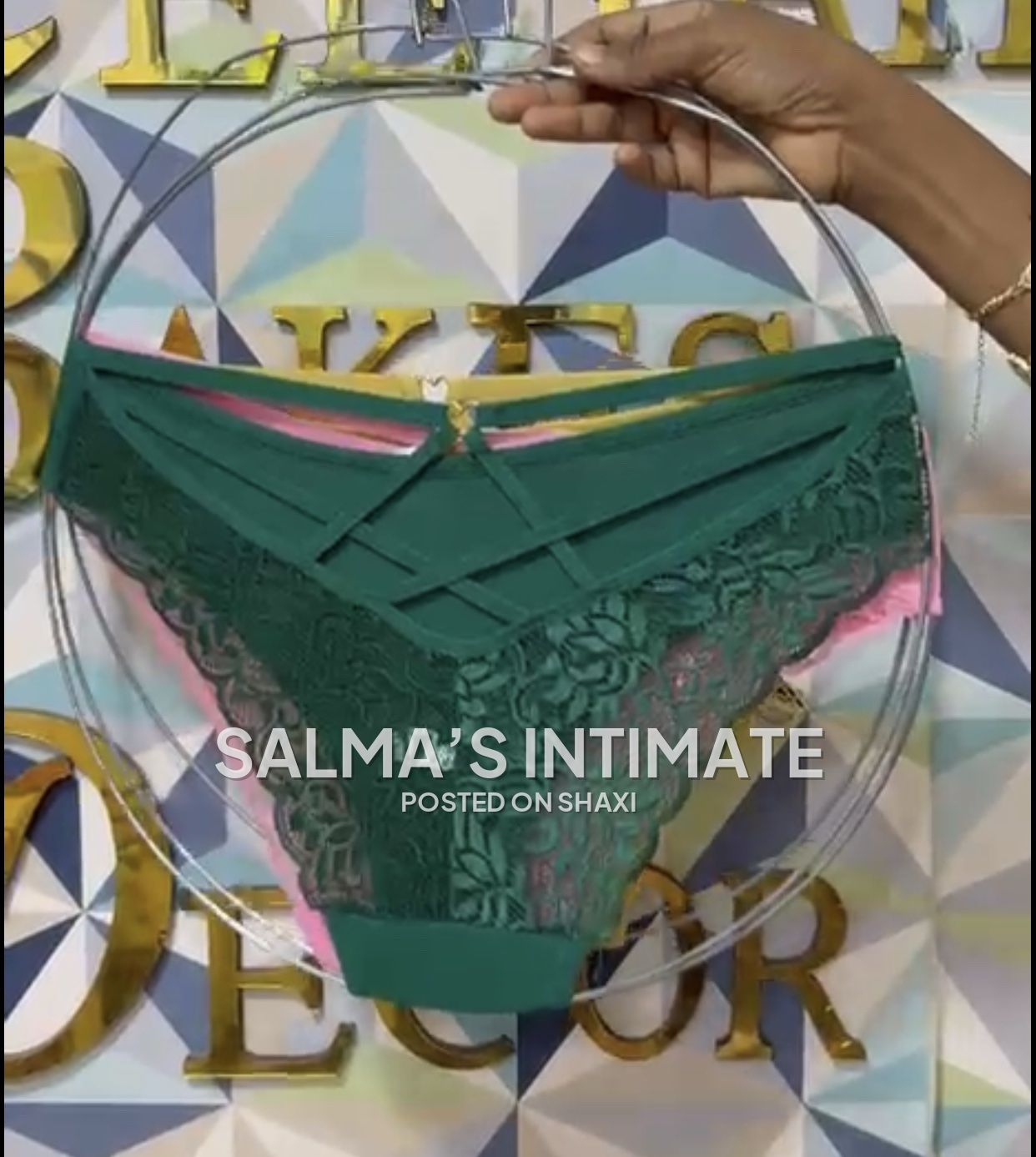Salma’s intimate photo 3