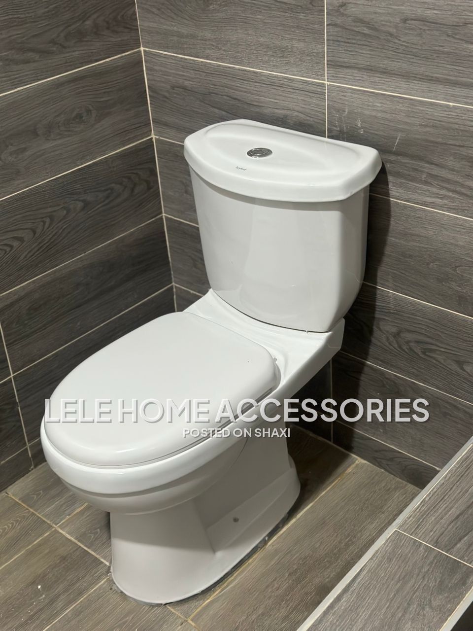 Water Closet WC photo 1