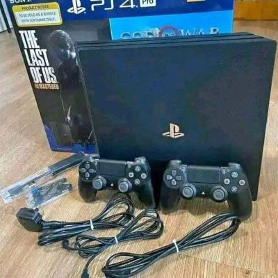 PlayStation 4pro 1 TB