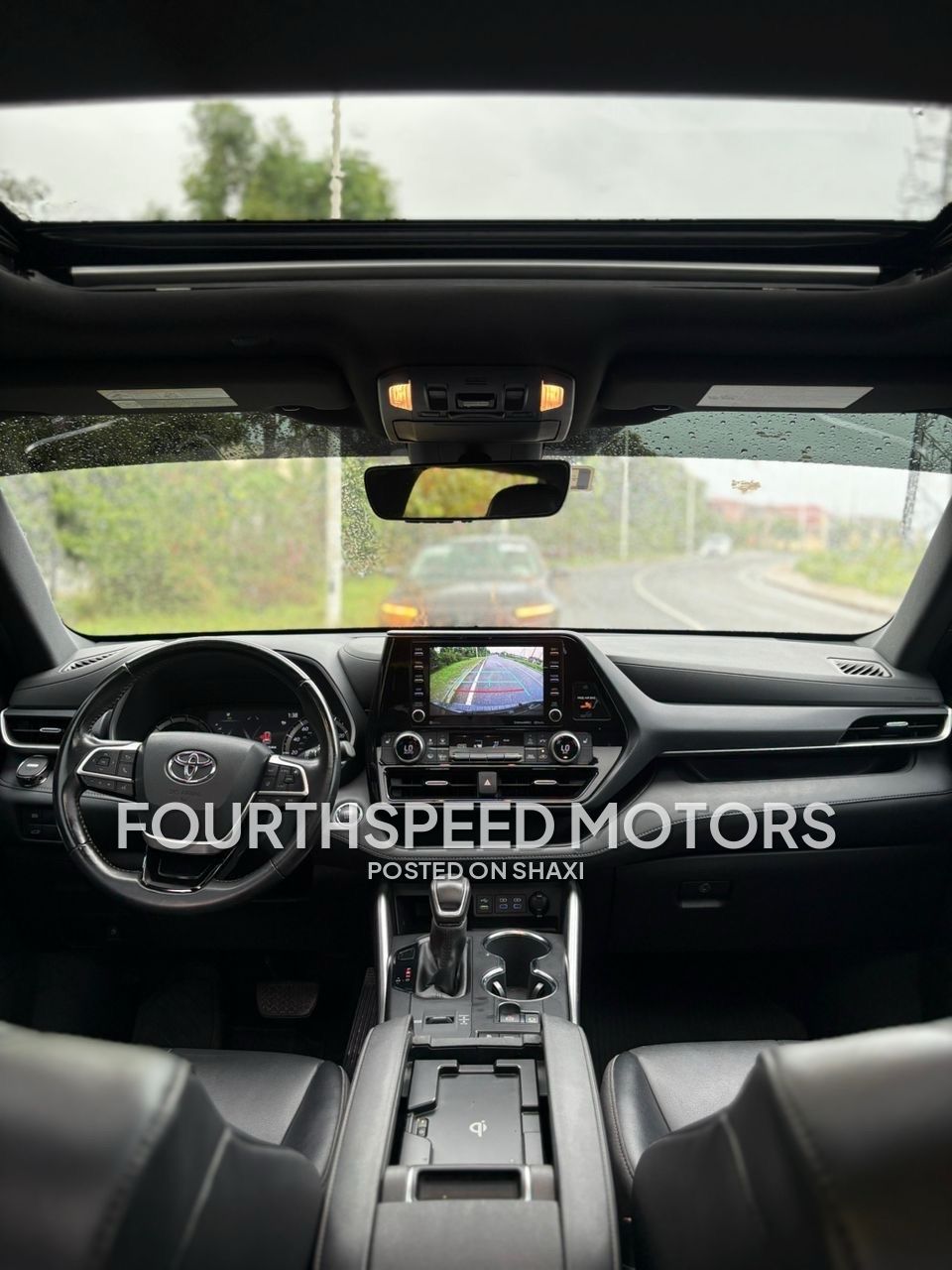 2022 Toyota Highlander XSE photo 3