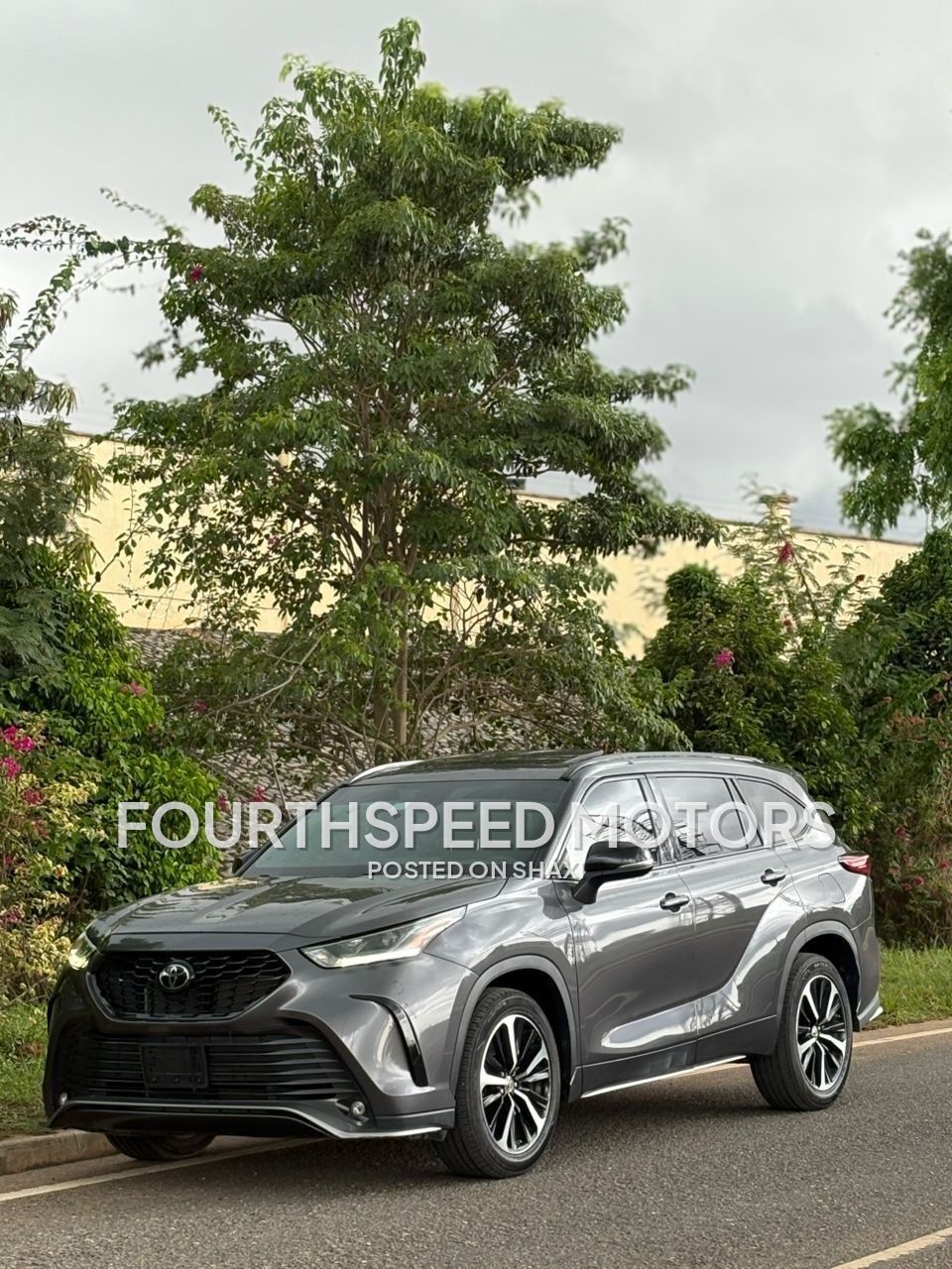 2022 Toyota Highlander XSE photo 1