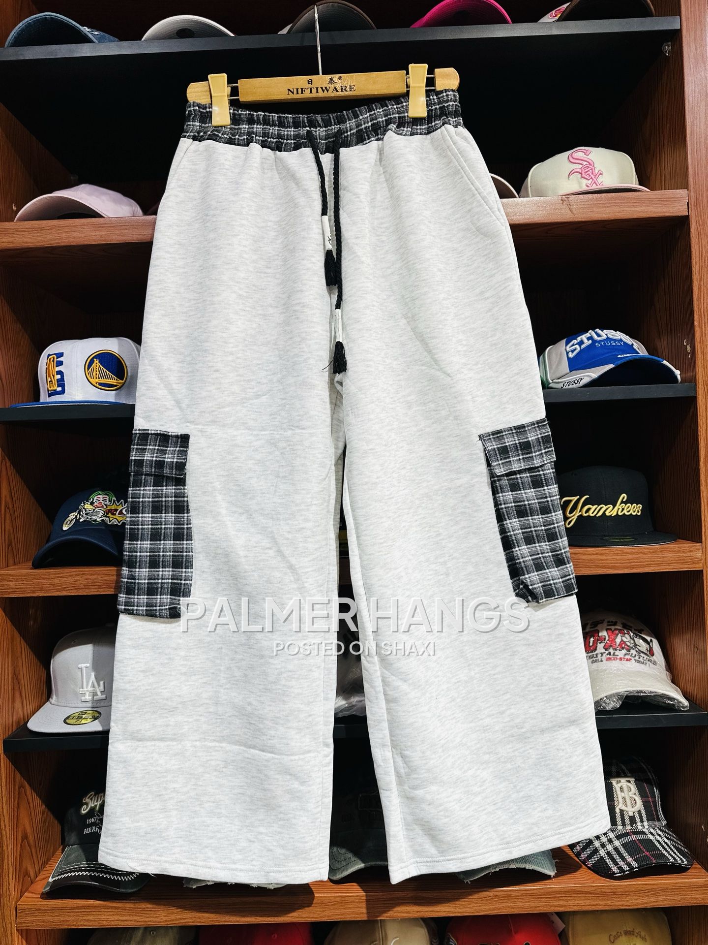 Tshirts,jeans,kicks and so on photo 9
