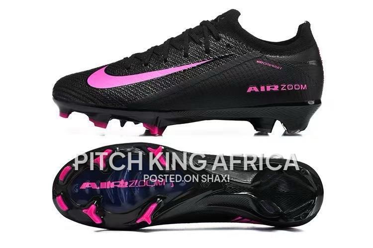 Brand new football boots photo 1