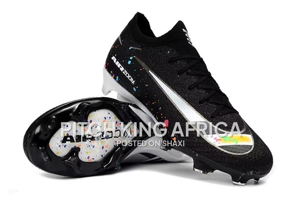 Brand new football boots photo 8