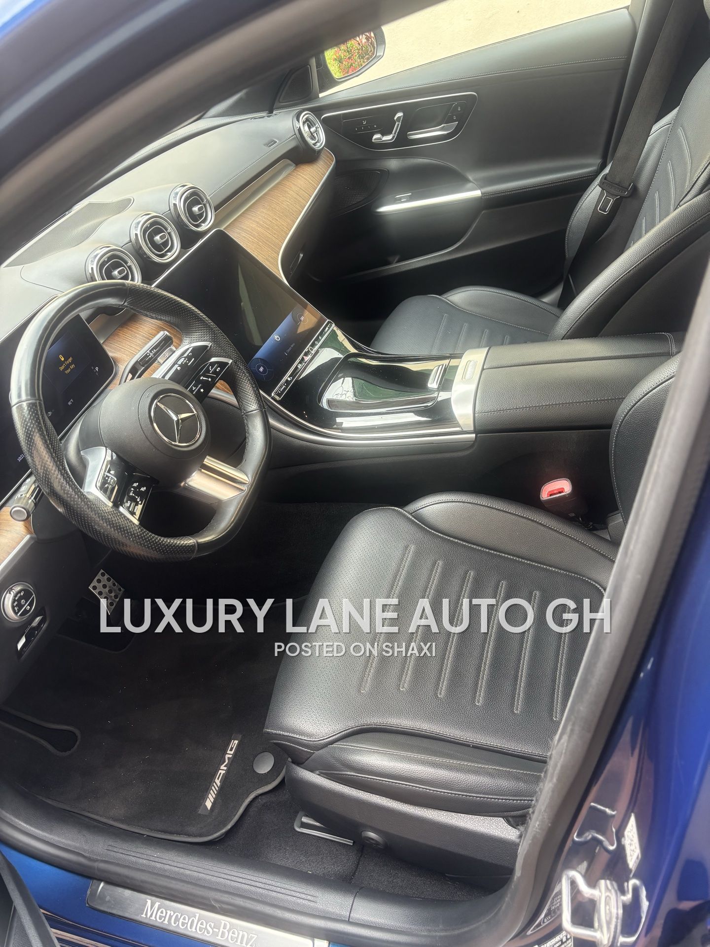 2023 Blue Mercedes Benz C300 4MATIC sports trim photo 4