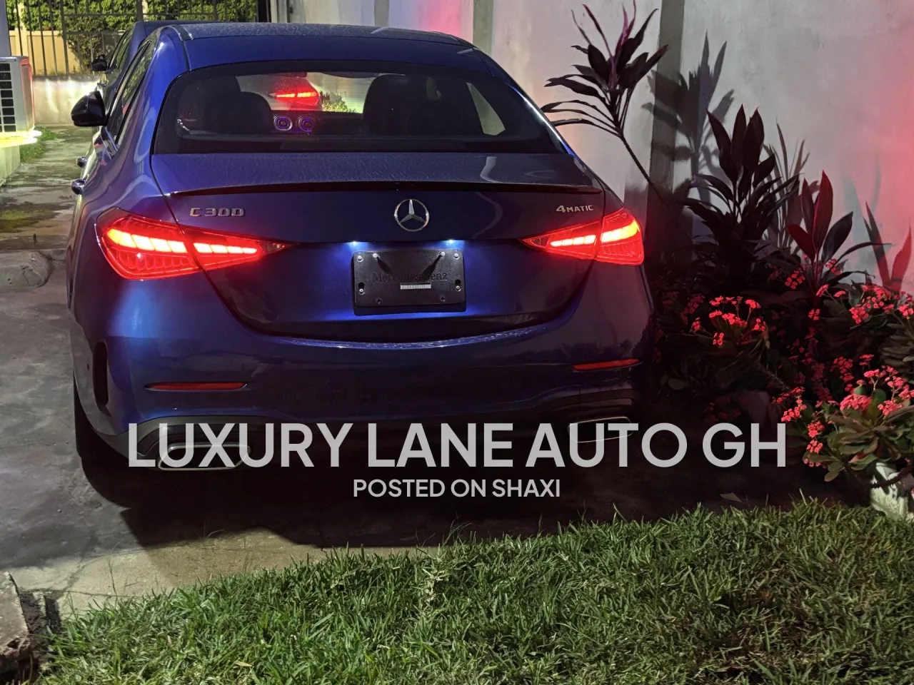 2023 Blue Mercedes Benz C300 4MATIC sports trim photo 5