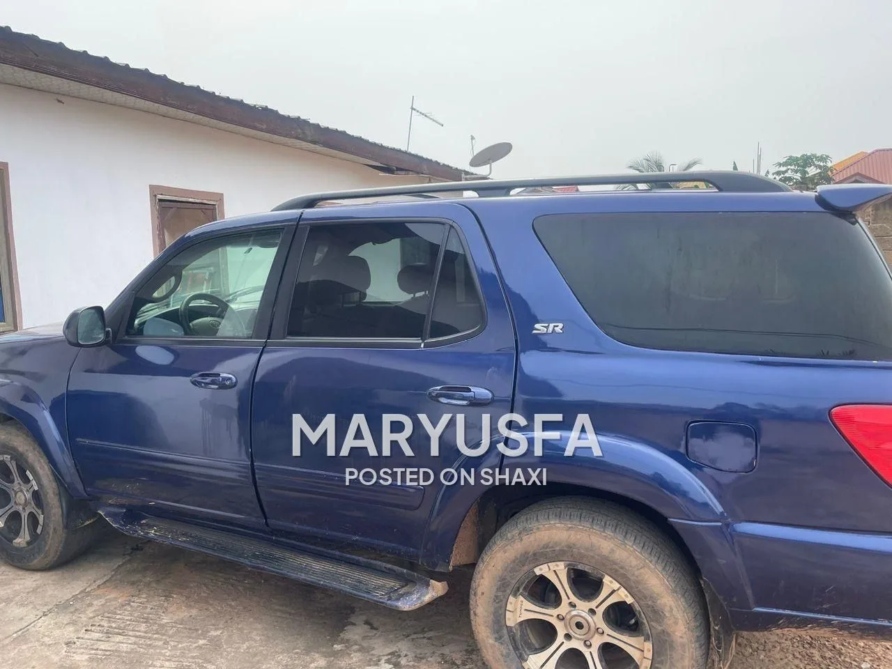 Toyota sequoia photo 8