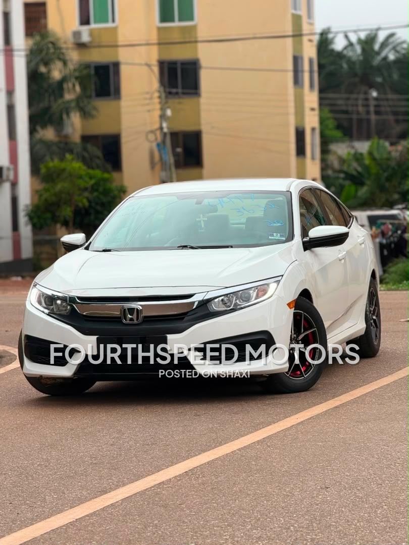 2016 Honda Civic photo 1