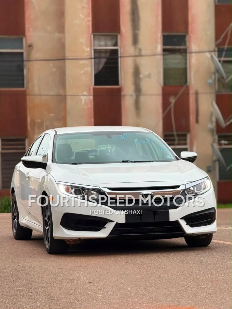 2016 Honda Civic photo 2
