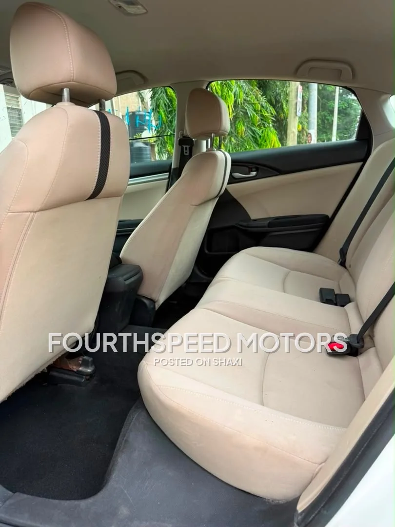 2016 Honda Civic photo 6